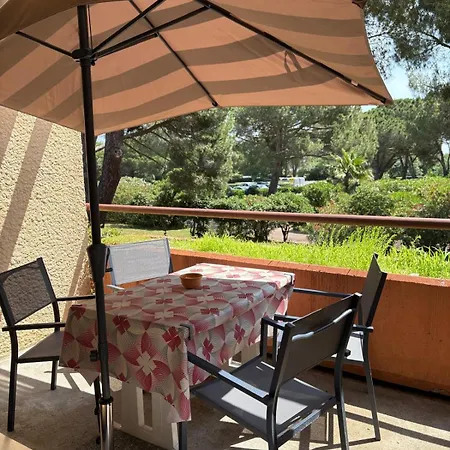 Apartment St Cyprien Golf Avec Terrasse Et Piscine *