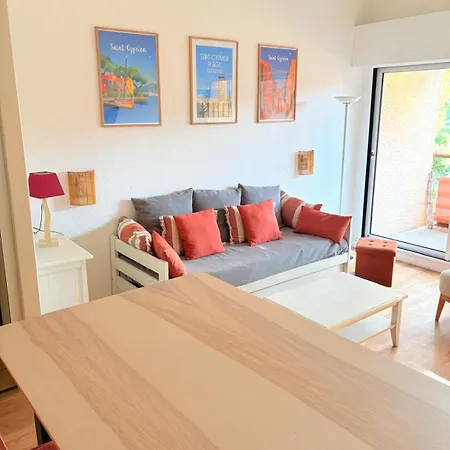Apartment St Cyprien Golf Avec Terrasse Et Piscine *