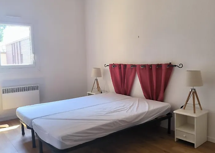 Apartmán St Cyprien Golf Avec Terrasse Et Piscine